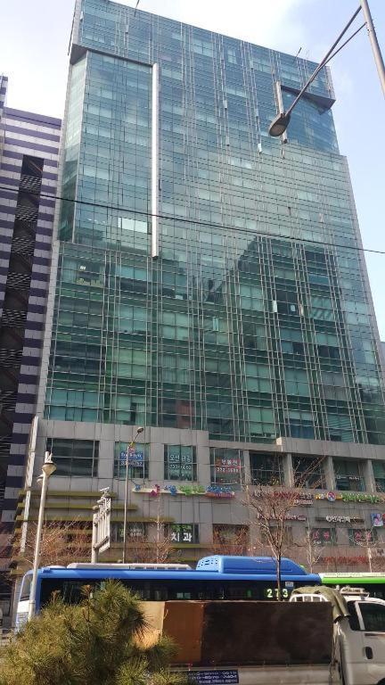Jsm Studio Hongdae Сеул Экстерьер фото