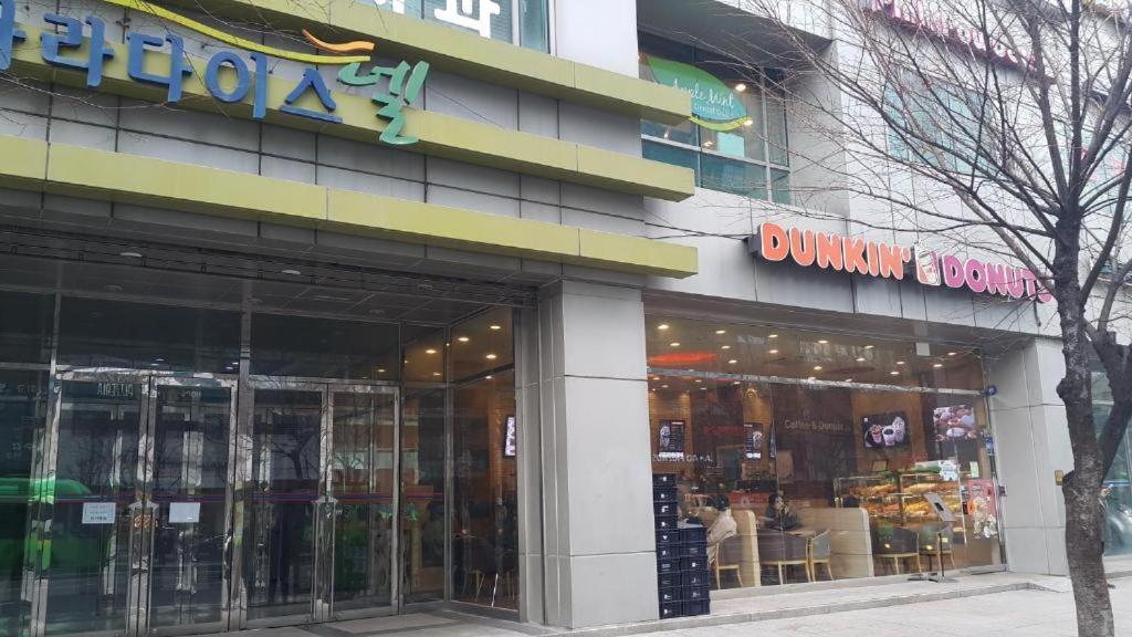 Jsm Studio Hongdae Сеул Экстерьер фото