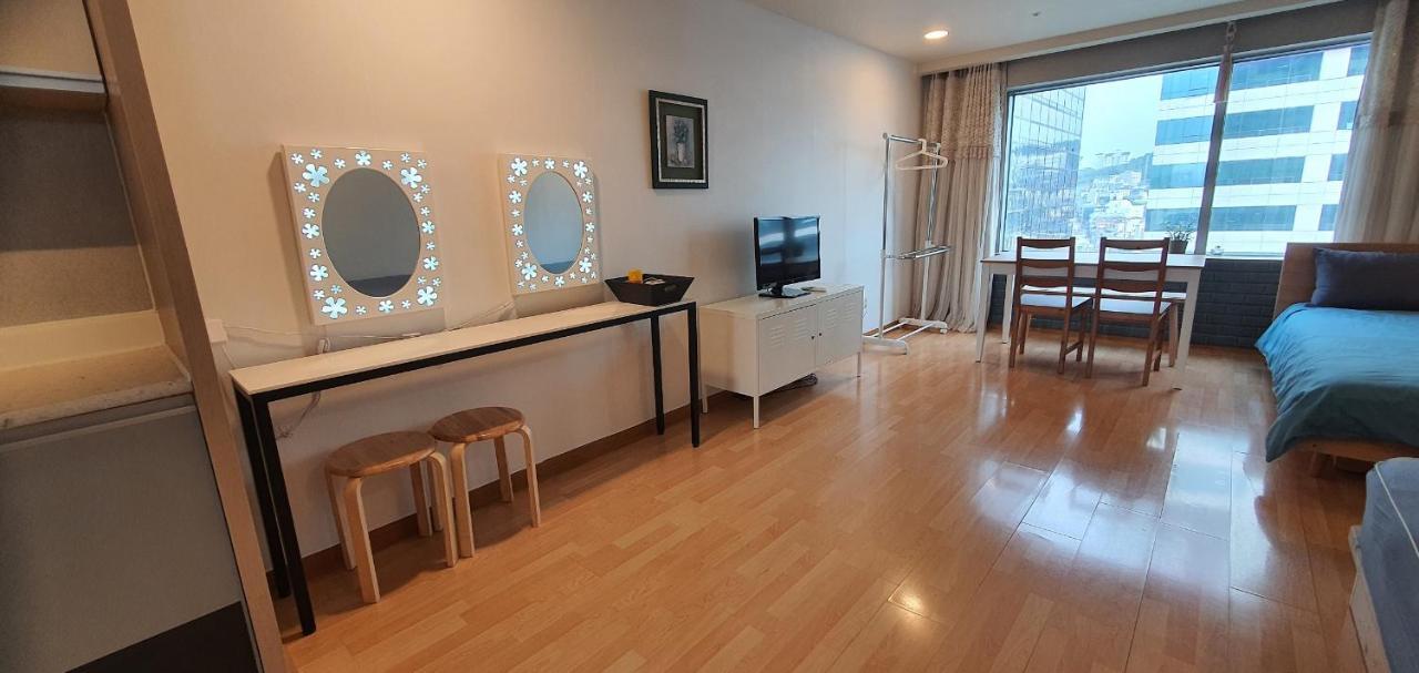 Jsm Studio Hongdae Сеул Экстерьер фото