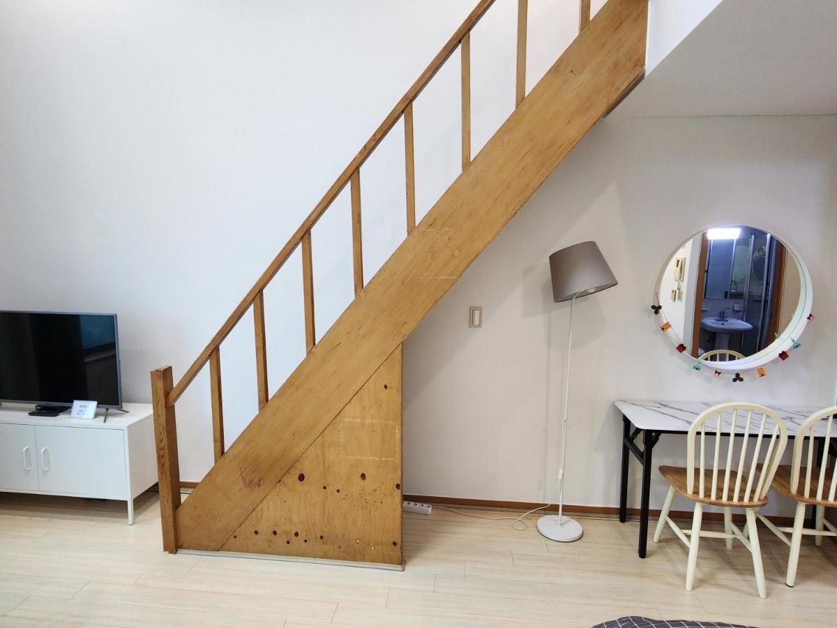 Jsm Studio Hongdae Сеул Экстерьер фото